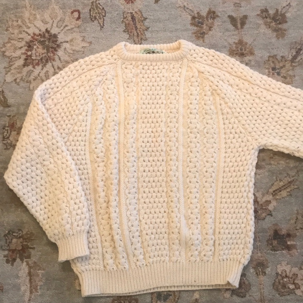 Men’s Irish Sweater near mint condition